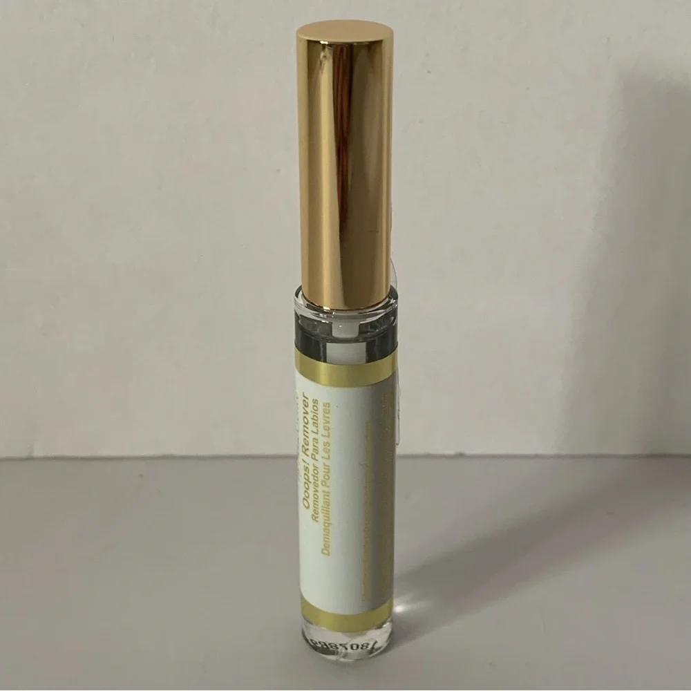 NWT. SENEGENCE LipSense Ooops! Remover